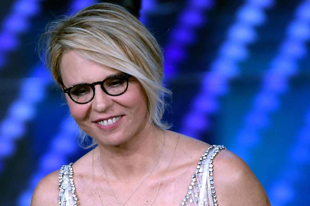Maria De Filippi che sorride