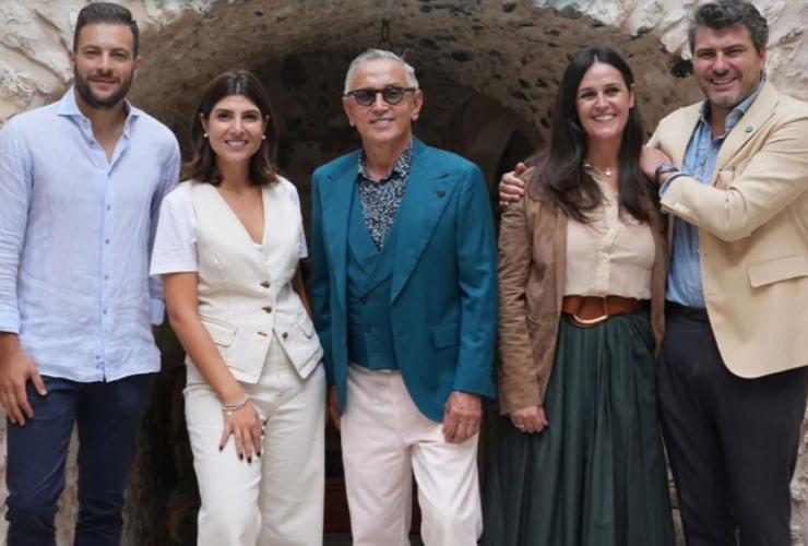 barbieri con i quattro albergatori abruzzesi di 4 hotel