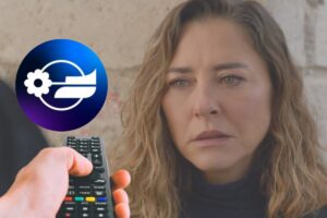 Sumru ne La notte nel cuore, logo Canale 5 e mano con telecomando