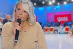 Maria De Filippi e lo studio di Uomini e Donne